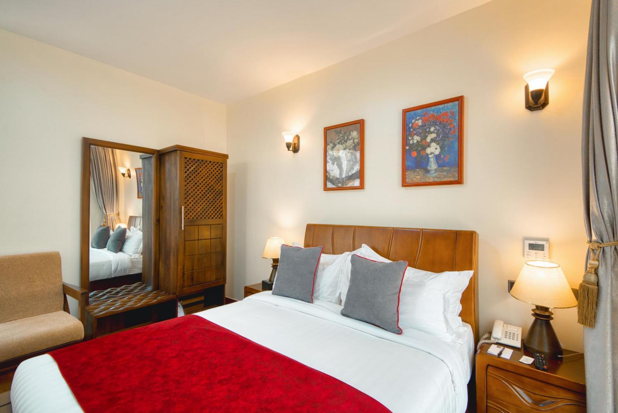 Kibo Palace Hotel Moshi Cameră foto